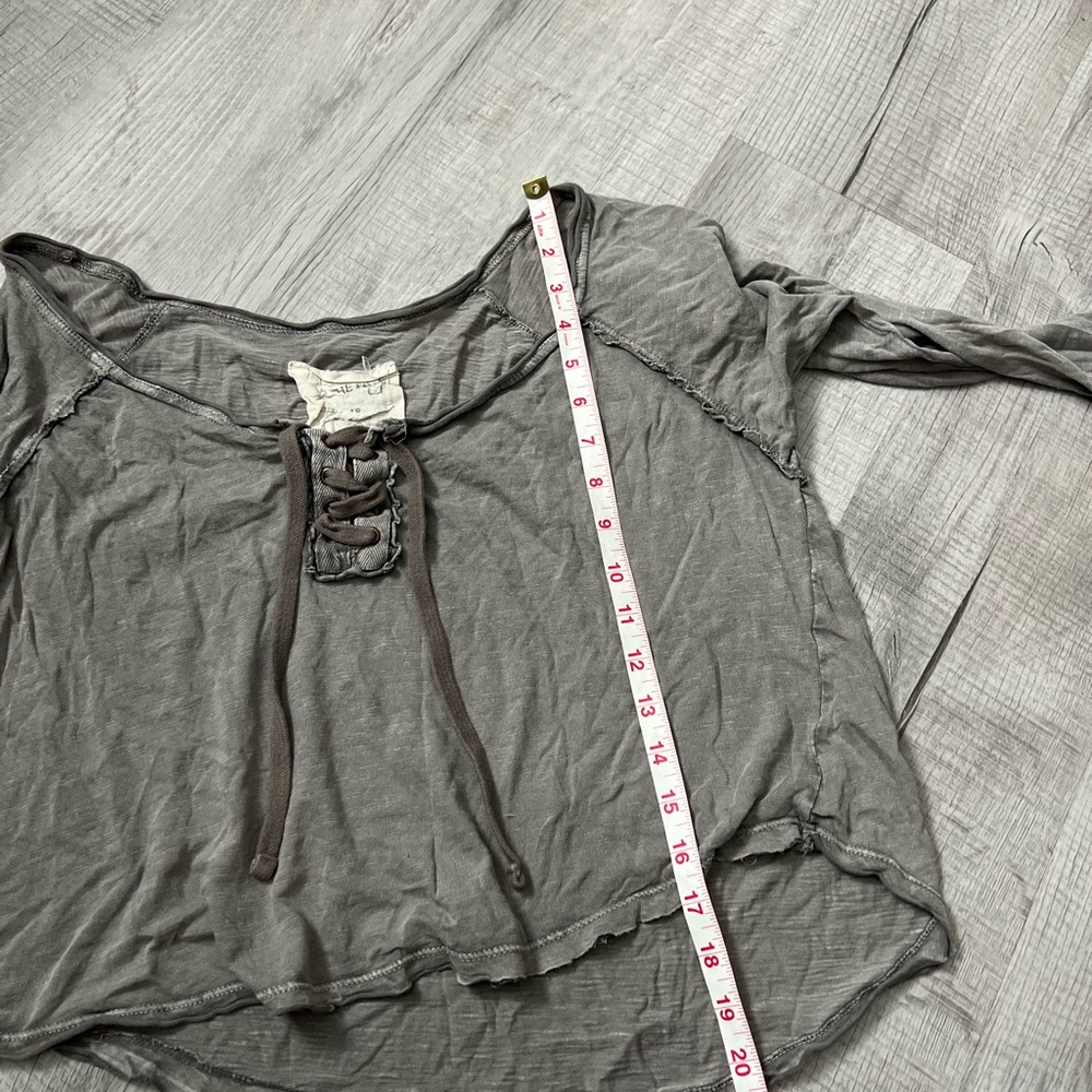 FREE PEOPLE We The Free Washed Grey Lace-Up Women’s Top small - Picture 6 of 10